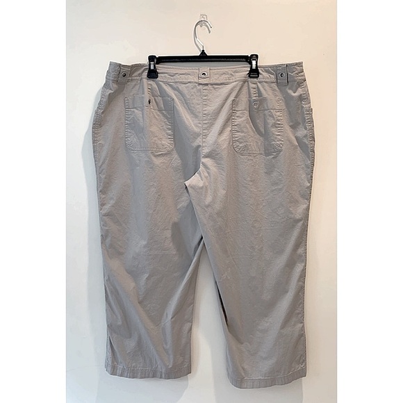 MOSSIMO STRETCH Sz 22W Clay Color Stretch Cargo Style Capri - Picture 2 of 9